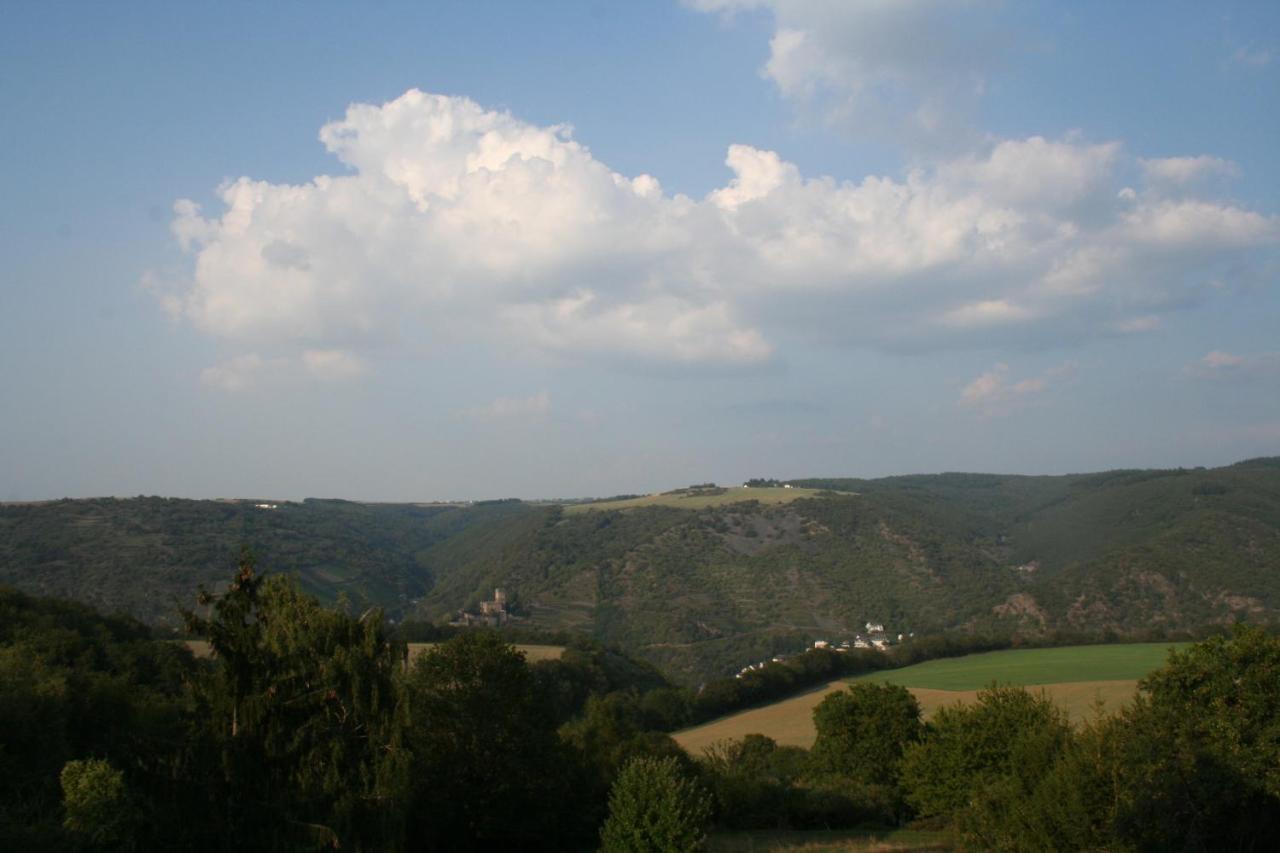 Romantische Ferienwohnung Rheingold 50 Qm Fuer 2 Bis 4 P Bacharach Zewnętrze zdjęcie