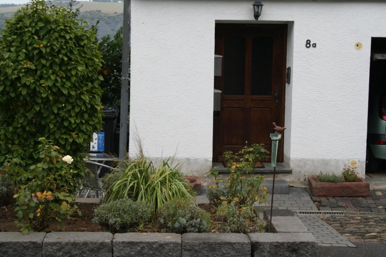 Romantische Ferienwohnung Rheingold 50 Qm Fuer 2 Bis 4 P Bacharach Zewnętrze zdjęcie
